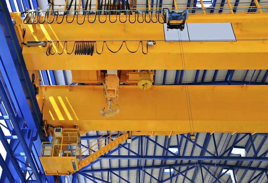cranes-on