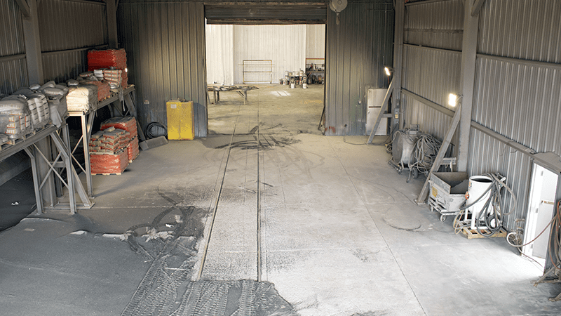 Sand Blasting Room